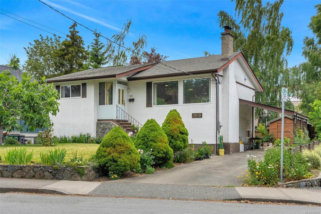 1018 Tolmie Ave - Photo 1