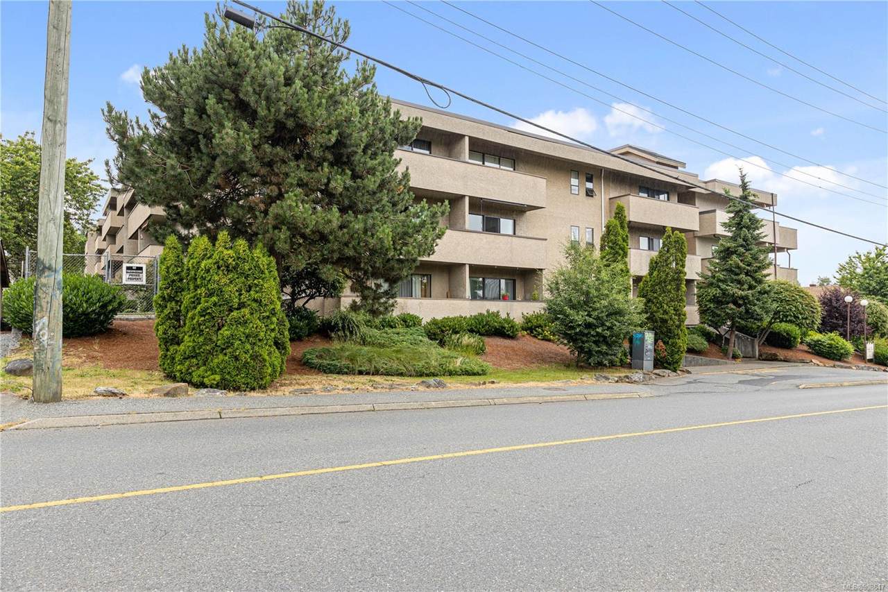 550 Bradley St - Photo 1
