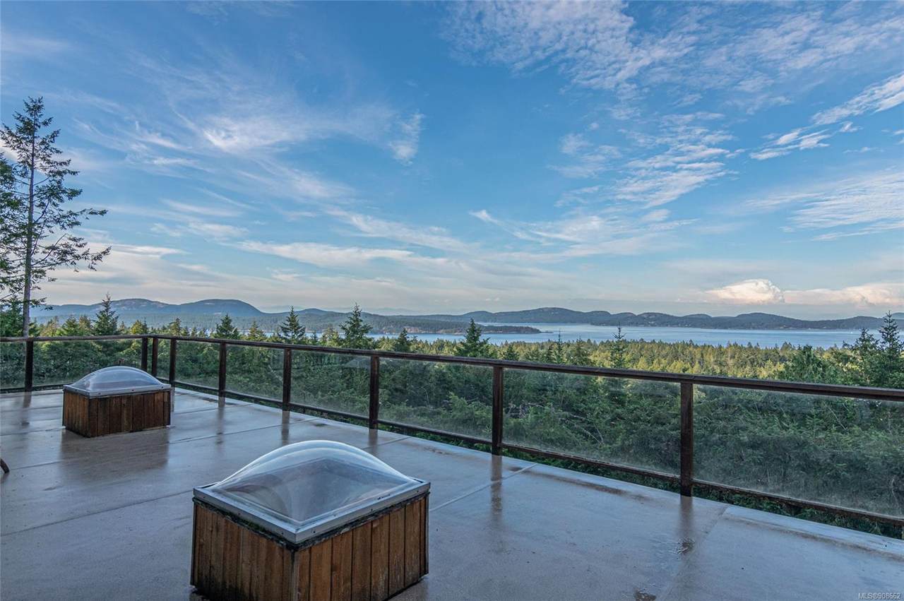 120 Andrew Pl - Photo 1
