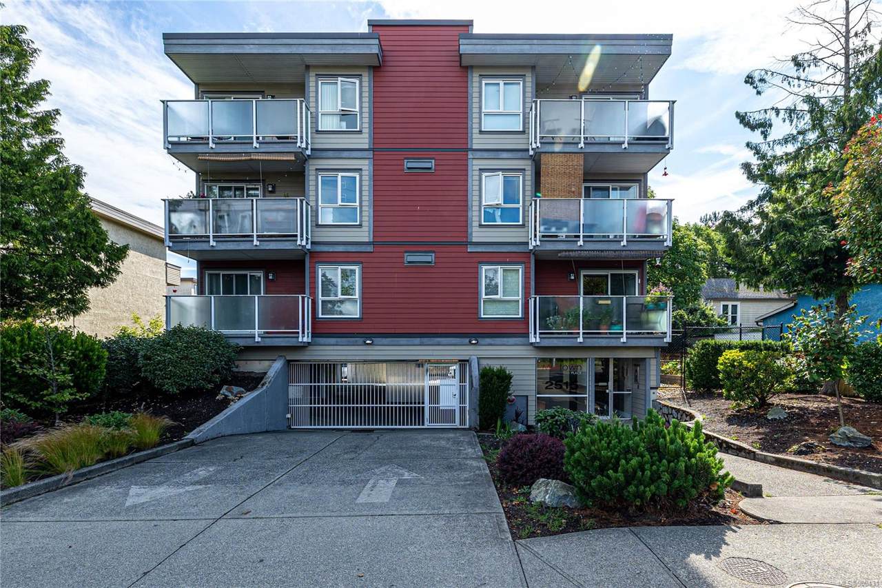 2515 Dowler Pl - Photo 1
