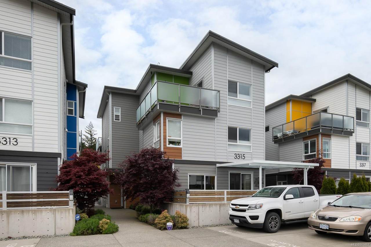 3315 Radiant Way - Photo 1
