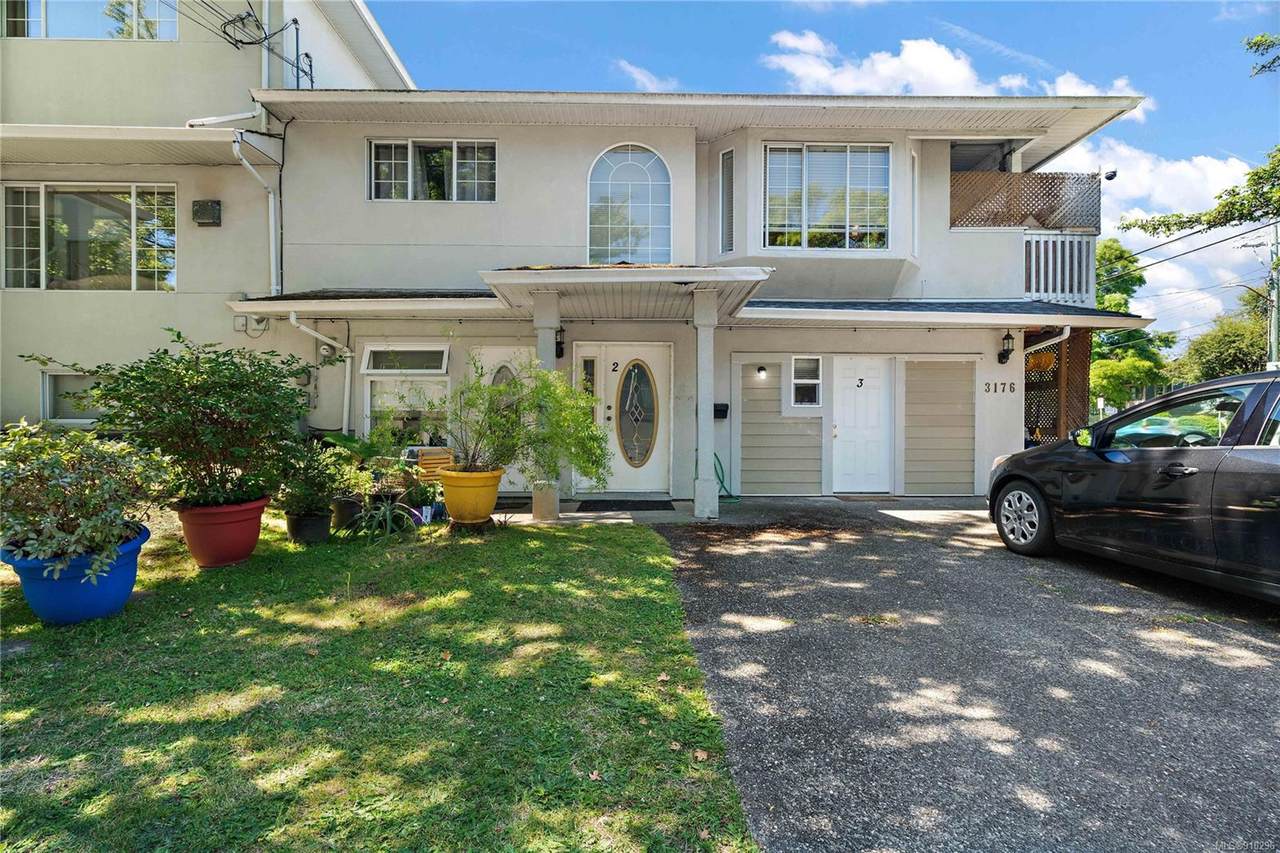 3176 Balfour Ave - Photo 1