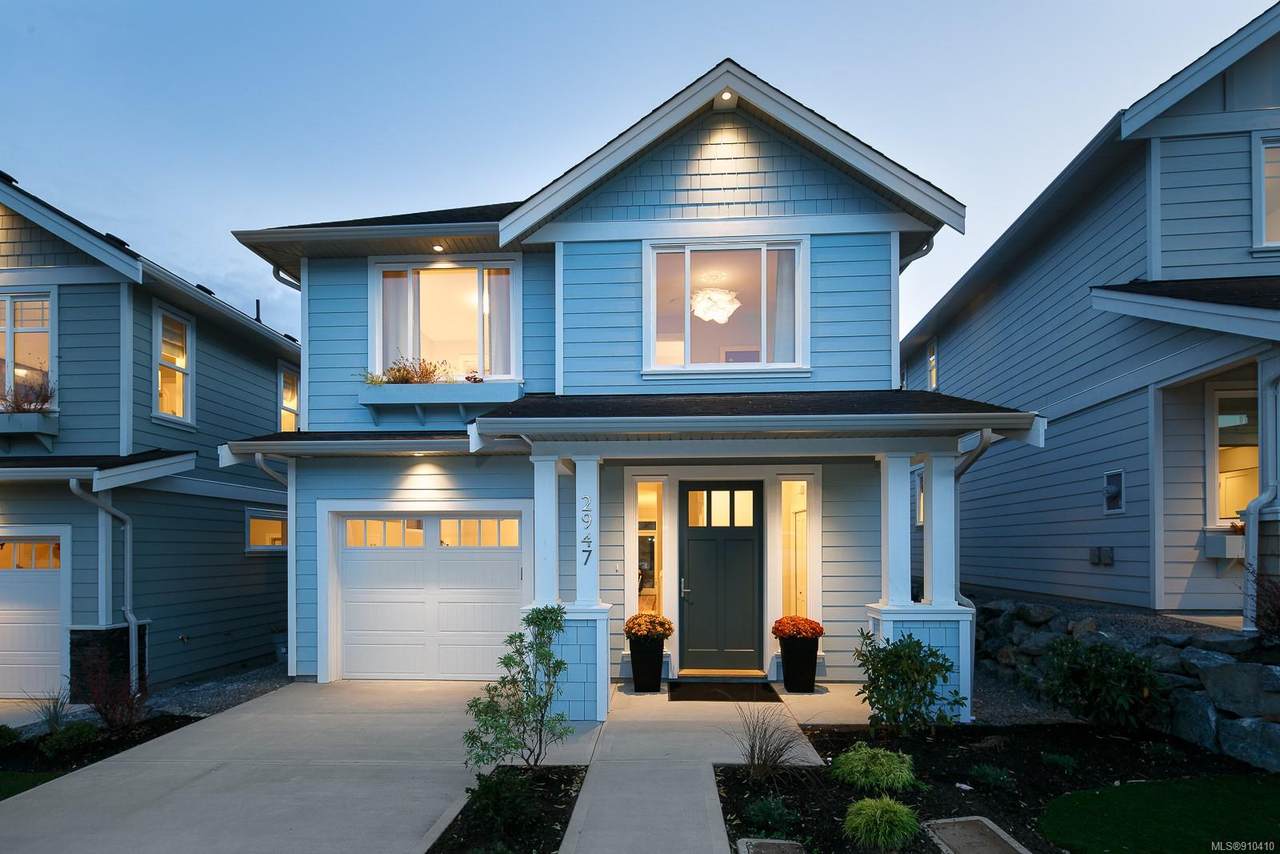 2947 Burlington Cres - Photo 1