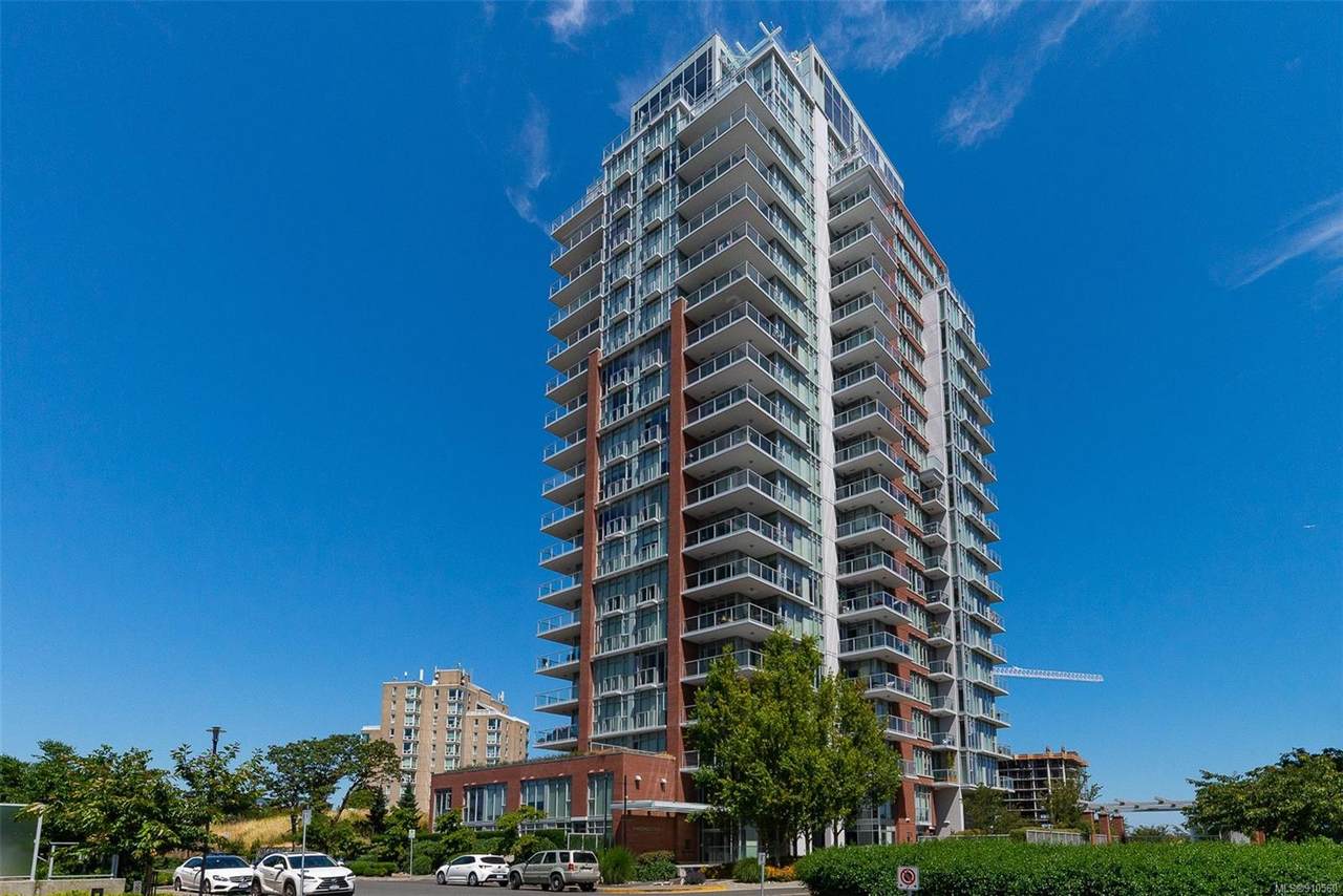83 Saghalie Rd - Photo 1