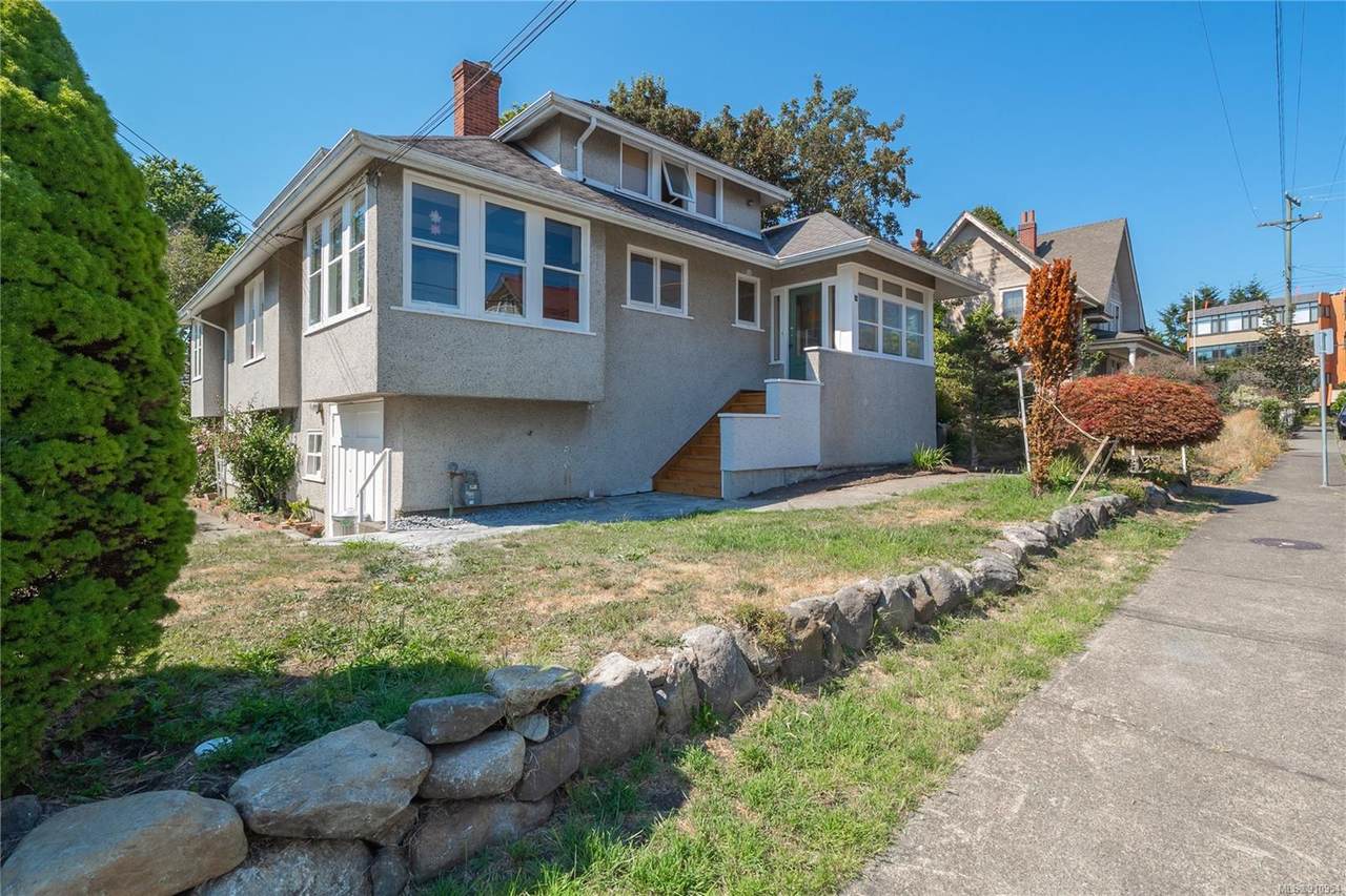 34 Olympia Ave - Photo 1
