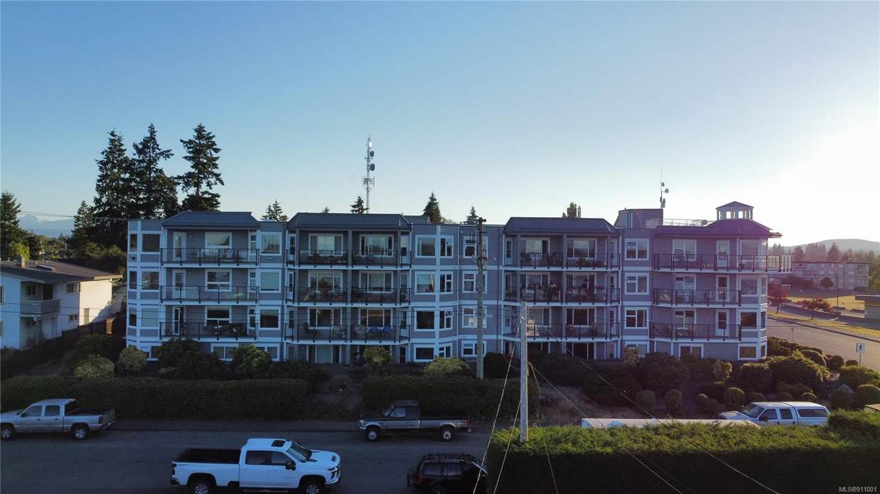 690 Colwyn St - Photo 1