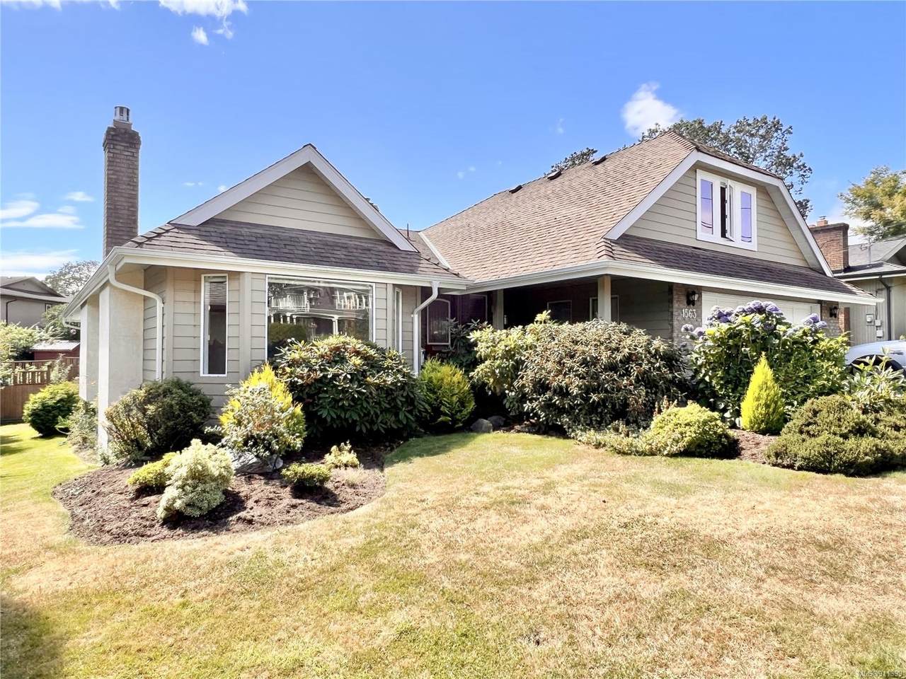 1563 Mt. Douglas Cross Rd - Photo 1