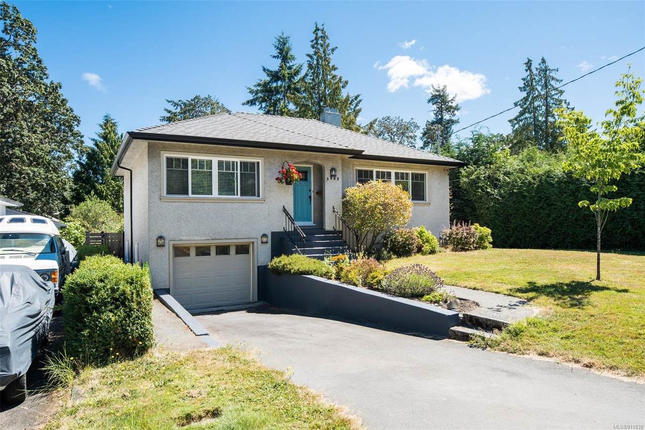 3909 Ascot Dr - Photo 1