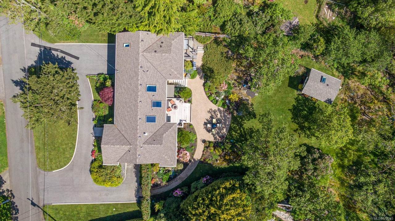3903 Persimmon Dr - Photo 1