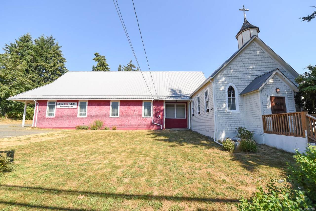 2182 Comox Ave - Photo 1