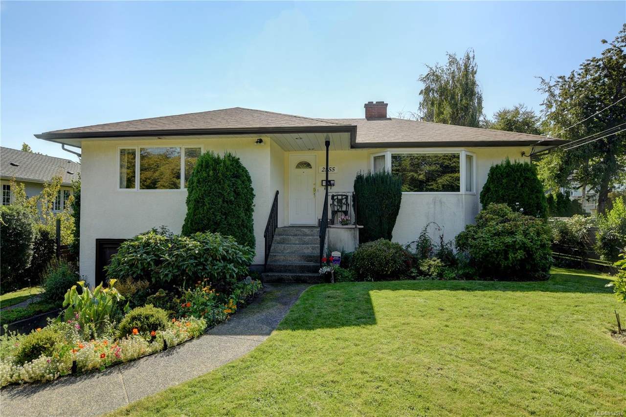2555 Kilgary Pl - Photo 1