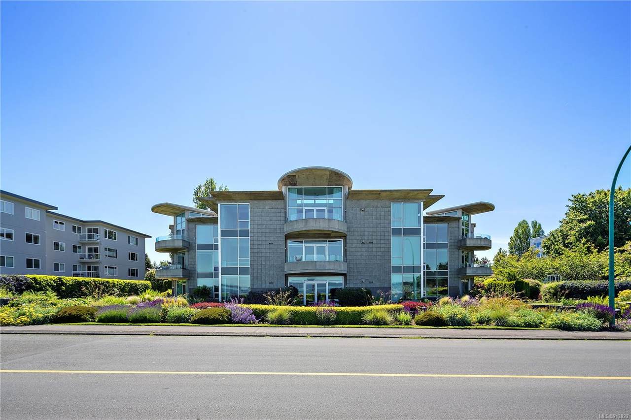 1284 Beach Dr - Photo 1