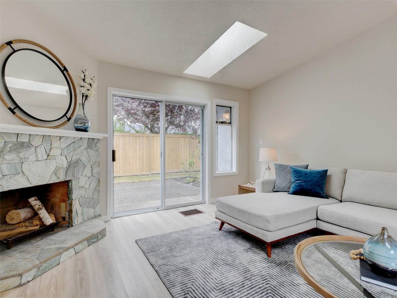10110 Third St - Photo 1