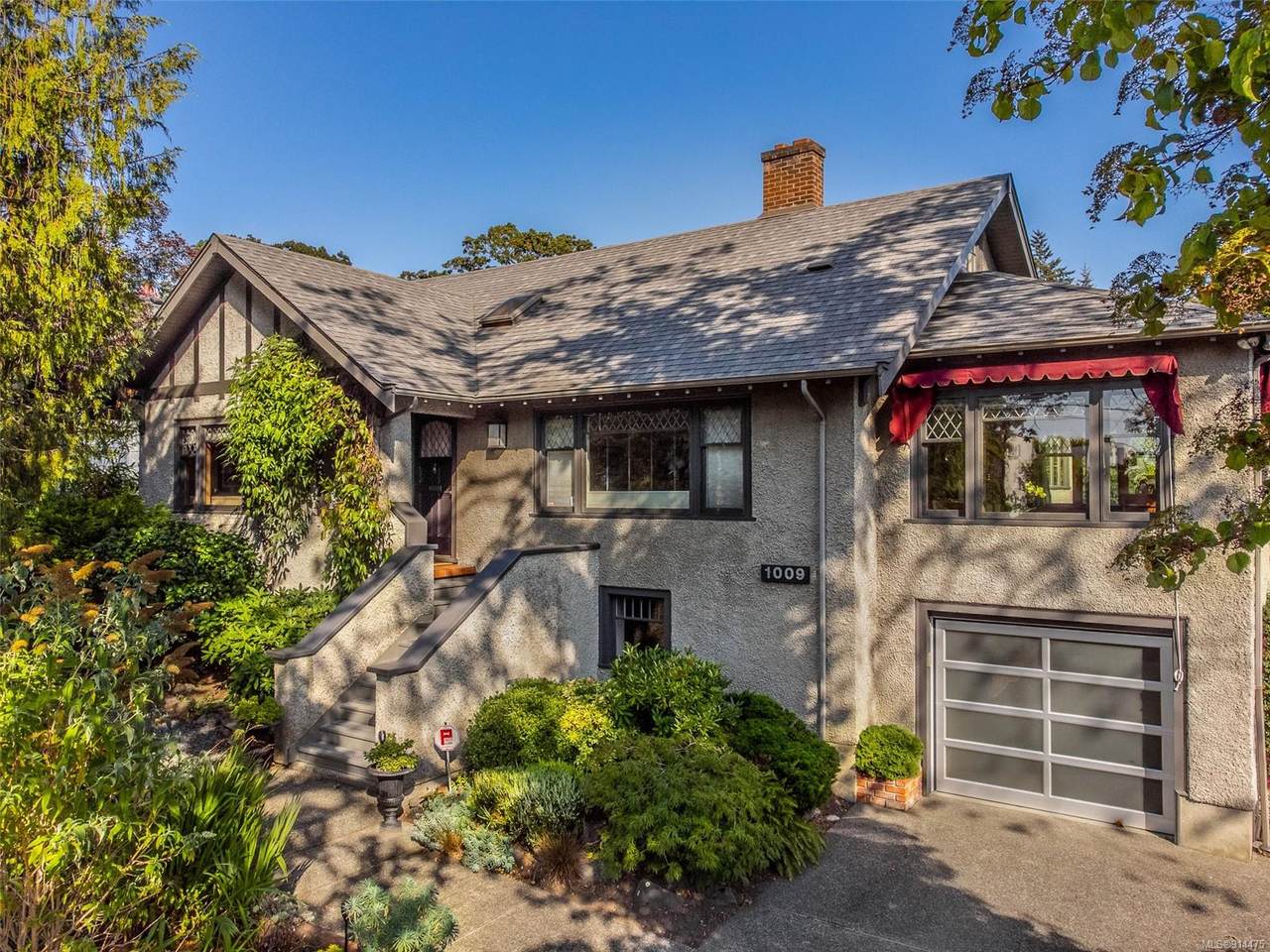 1009 Pentrelew Pl - Photo 1