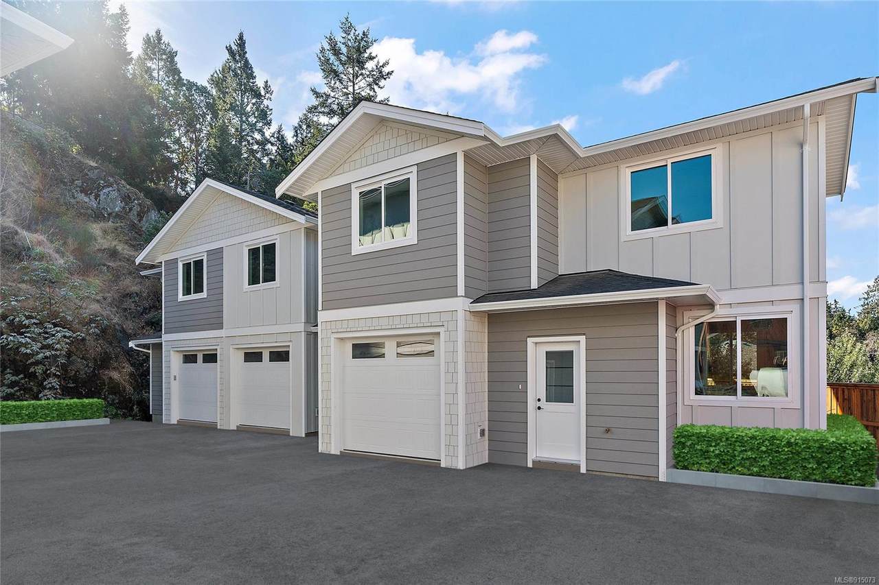 593 Hansen Ave - Photo 1