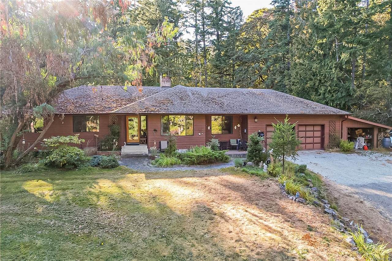 1340 Fulford-Ganges Rd - Photo 1