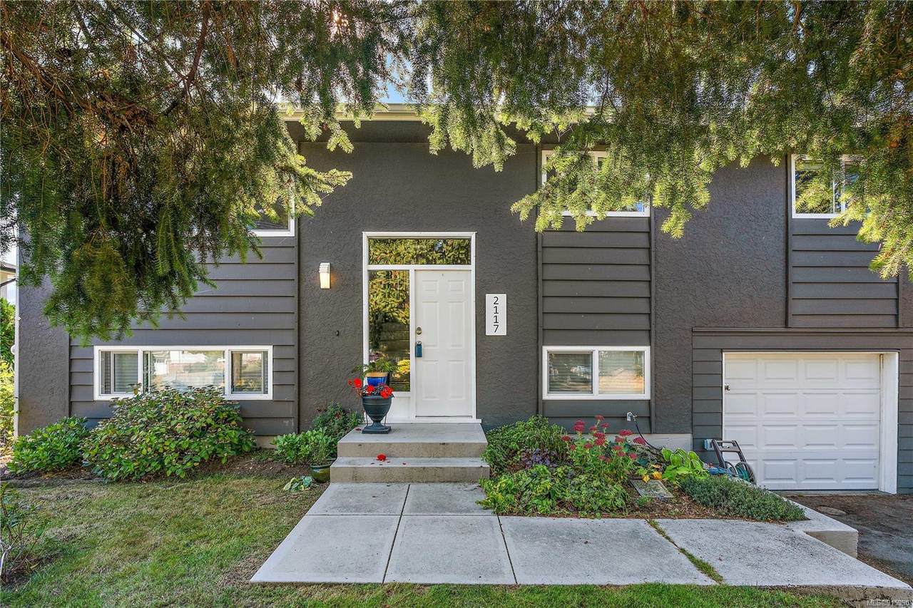 2117 Skylark Lane - Photo 1