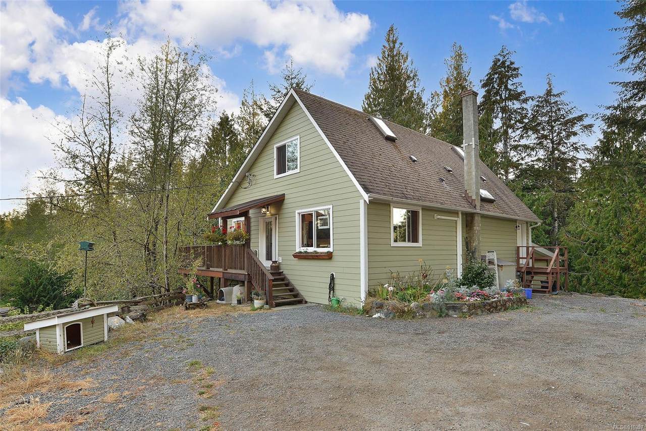 8035 Tugwell Rd - Photo 1