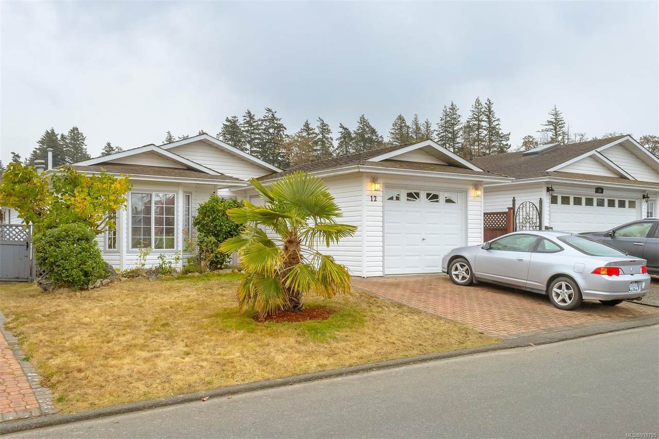 12 Eagle Lane - Photo 1