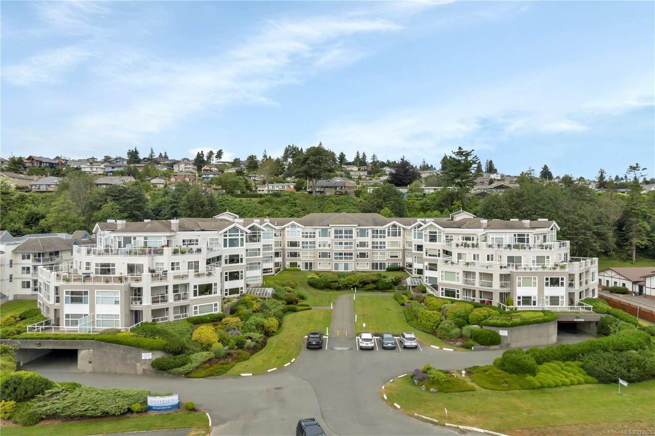 350 Island Hwy - Photo 1