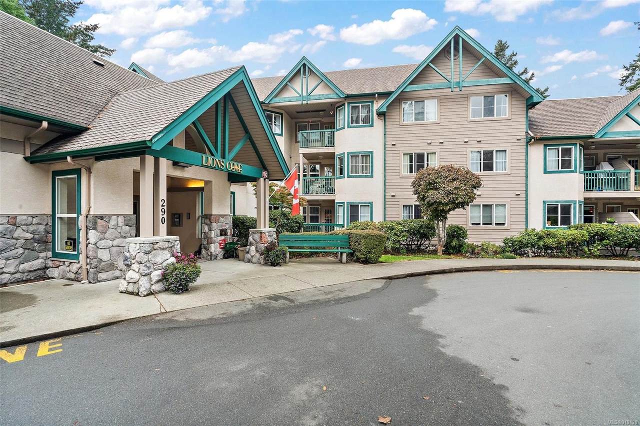 290 Island Hwy - Photo 1