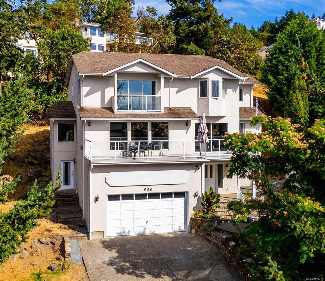 956 Wendey Dr - Photo 1
