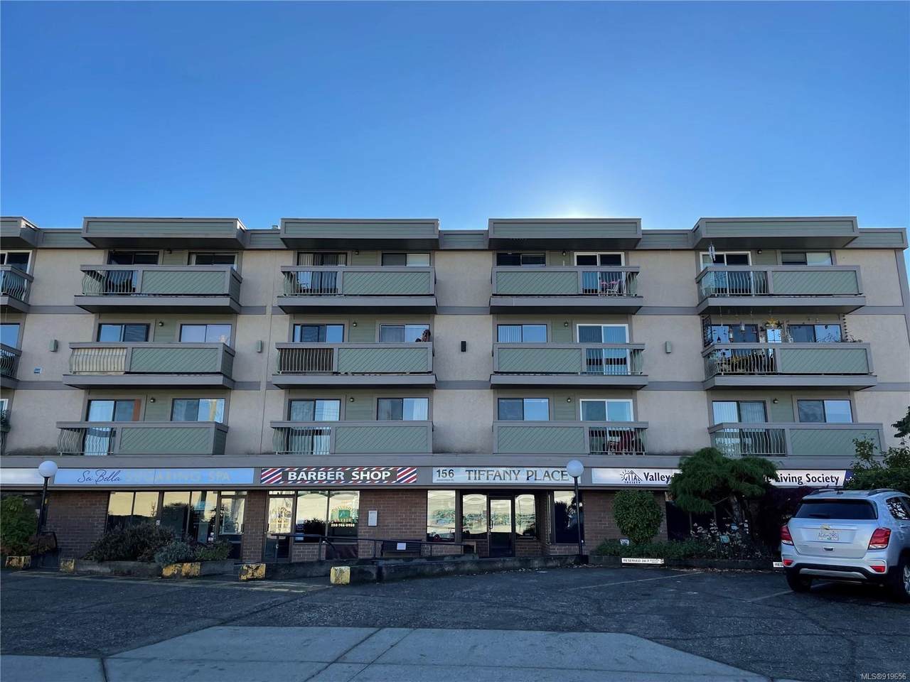 156 Government St - Photo 1