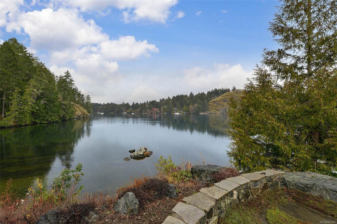 5776 East Sooke Rd - Photo 1