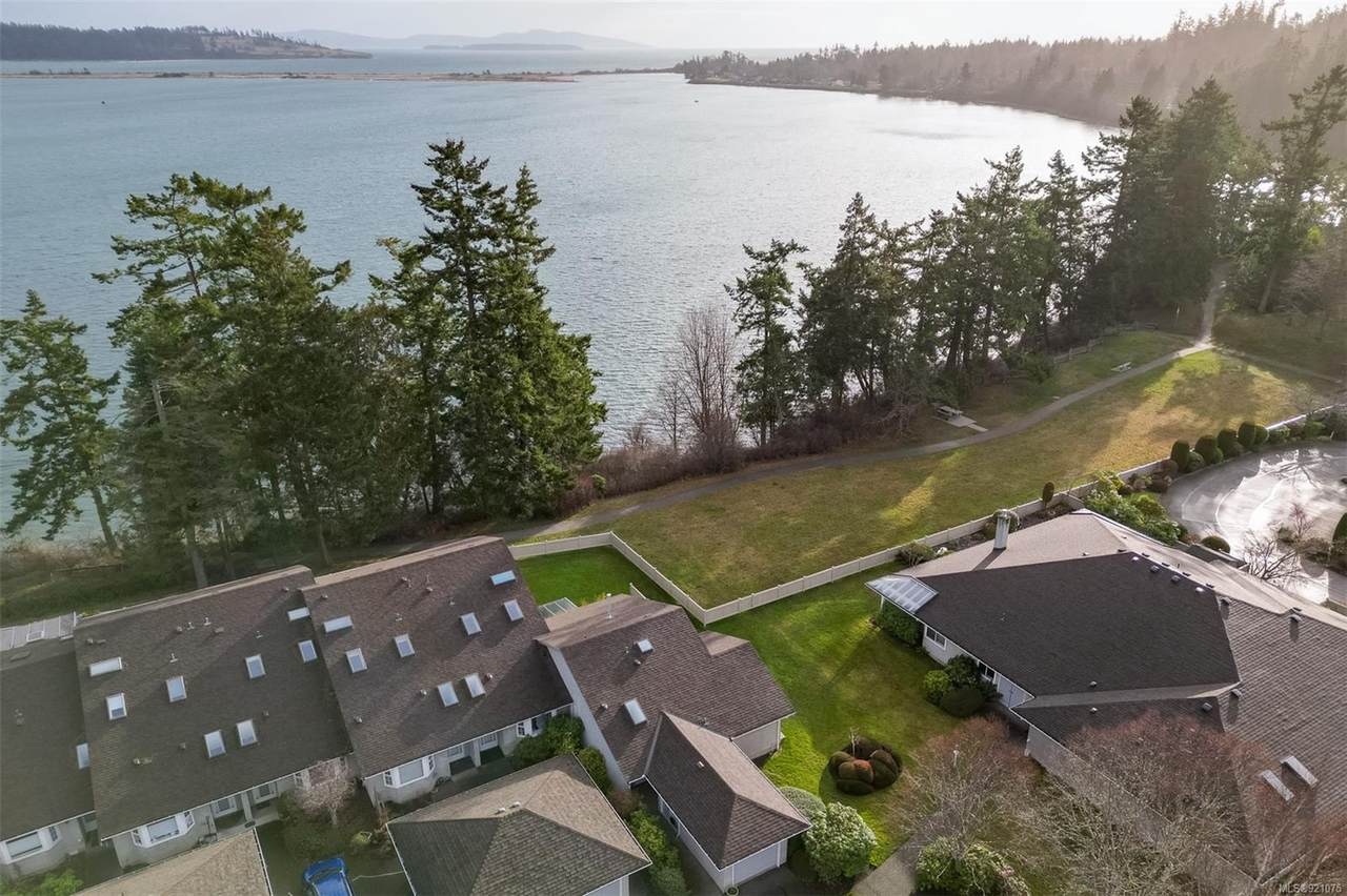 2600 Ferguson Rd - Photo 1