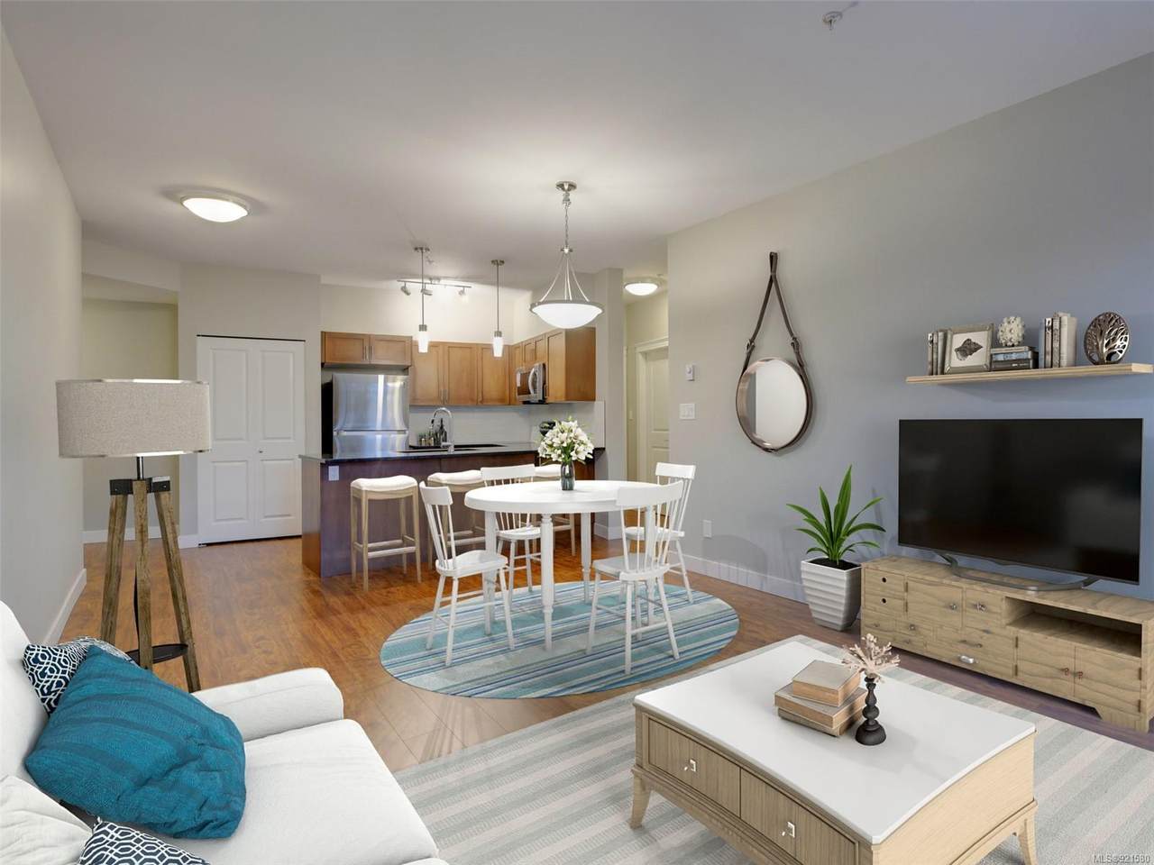 844 Goldstream Ave - Photo 1