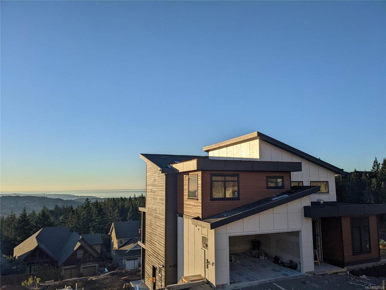 1141 Spirit Crt - Photo 1