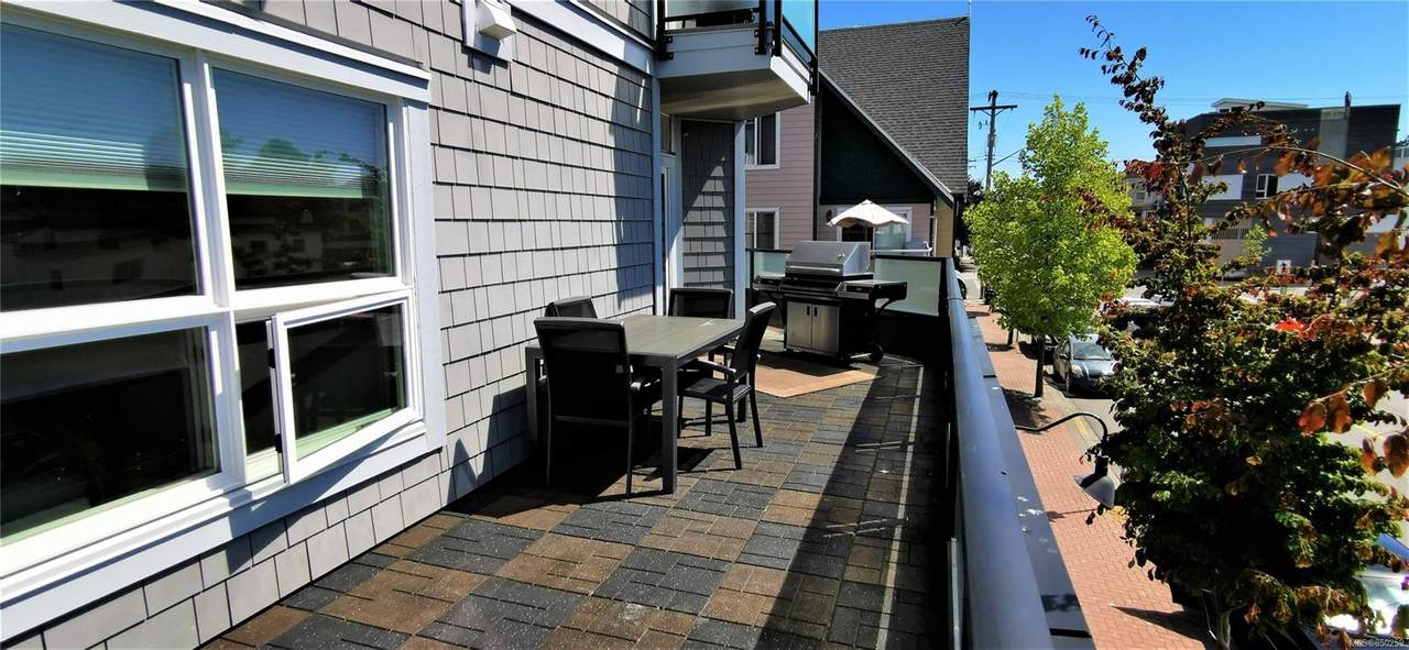 9751 Fourth St - Photo 1
