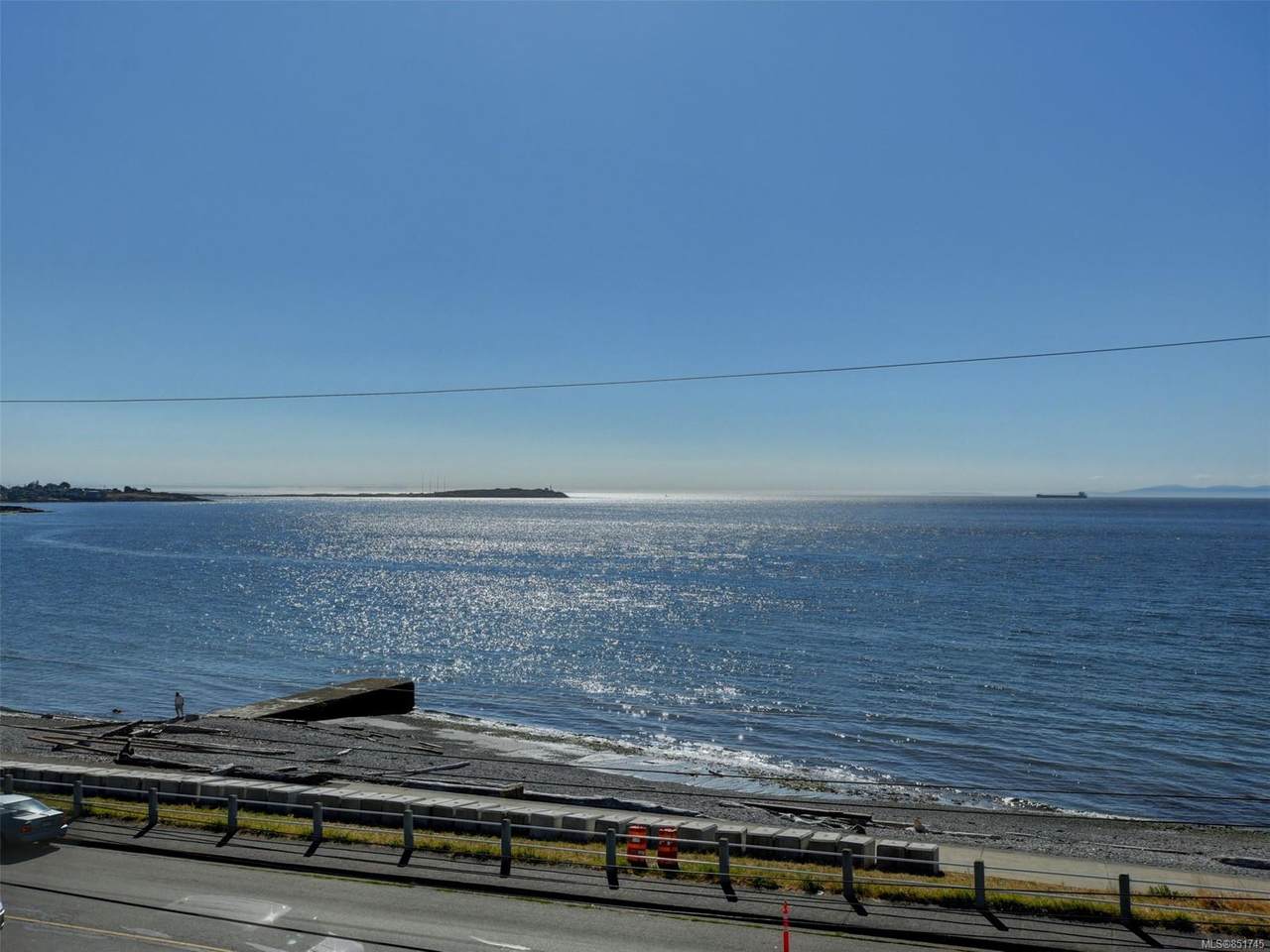 1488 Dallas Rd - Photo 1
