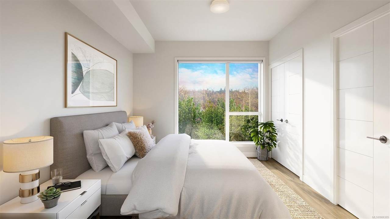 1301 Hillside Ave - Photo 1