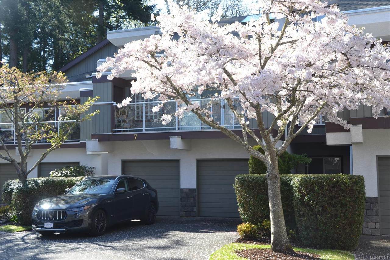 1063 Valewood Trail - Photo 1