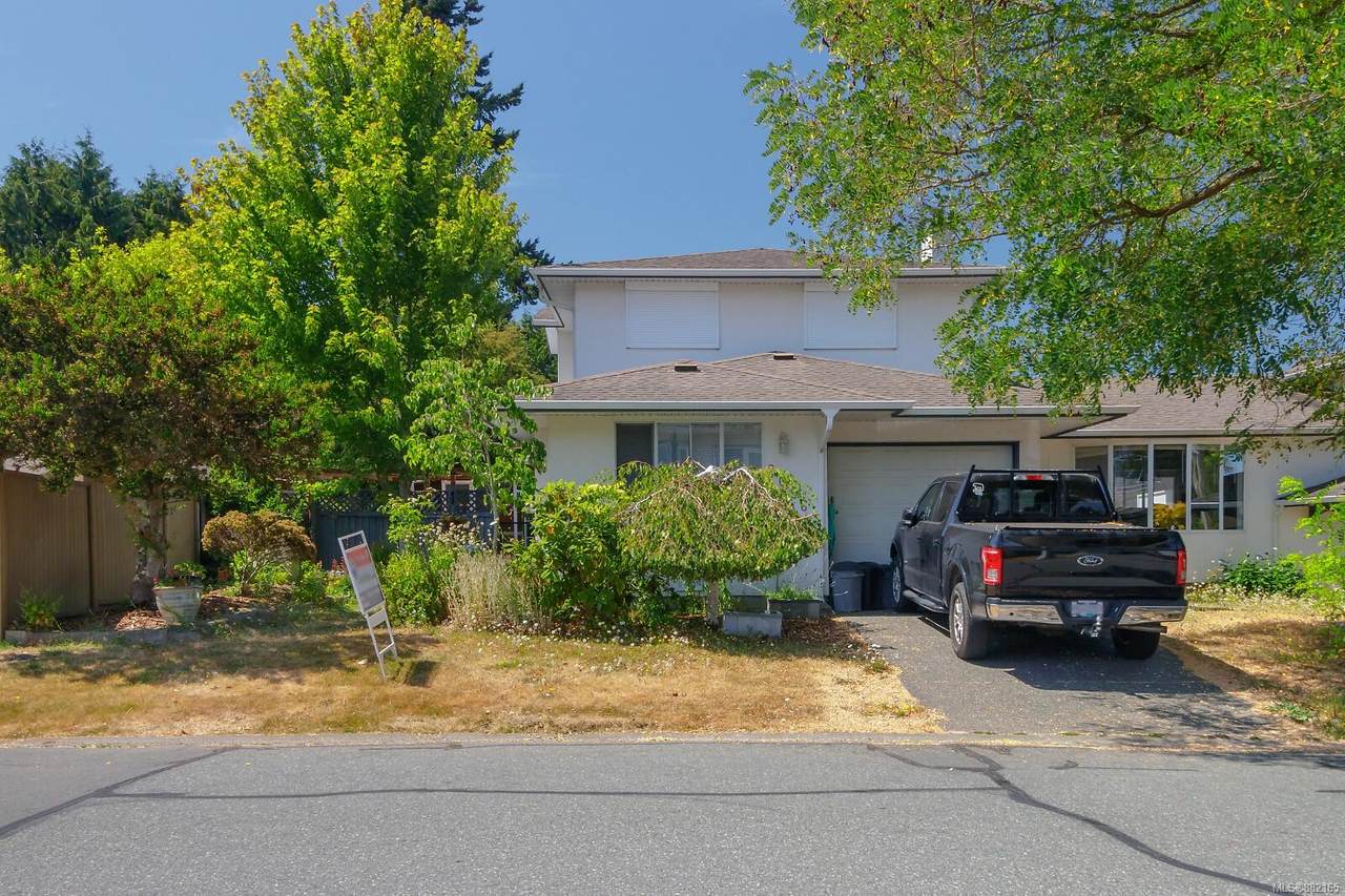 2056 Courser Dr - Photo 1