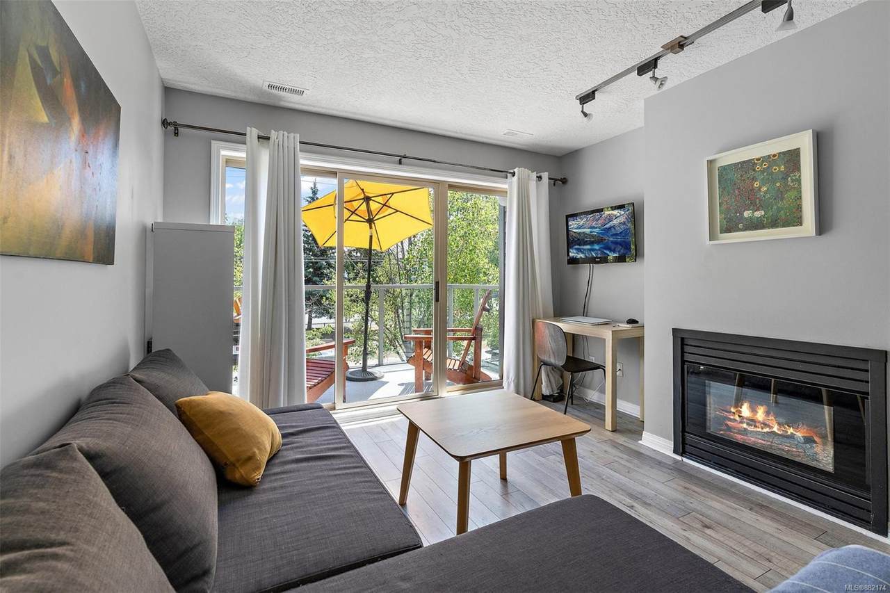 3160 Albina St - Photo 1
