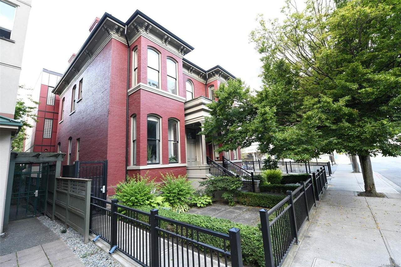 1007 Johnson St - Photo 1