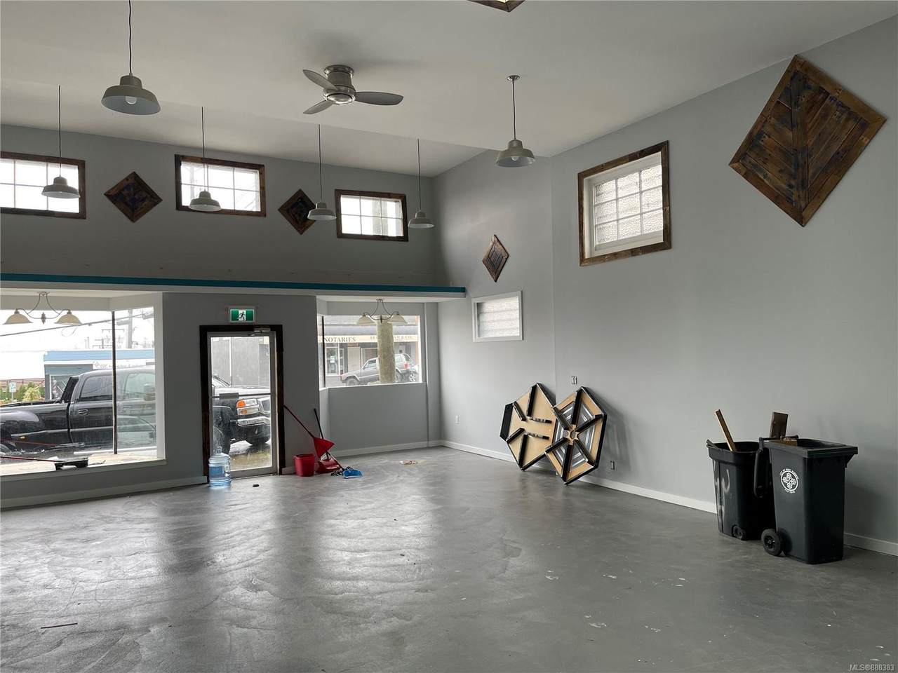 5022 Argyle St - Photo 1