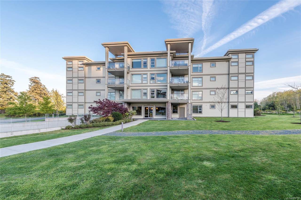 3230 Selleck Way - Photo 1