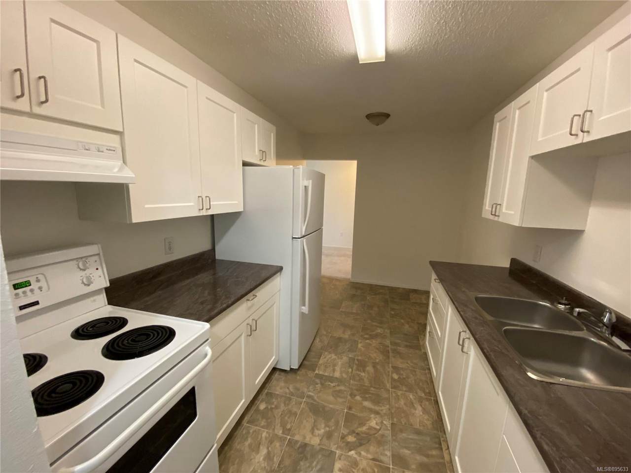 7450 Rupert St - Photo 1