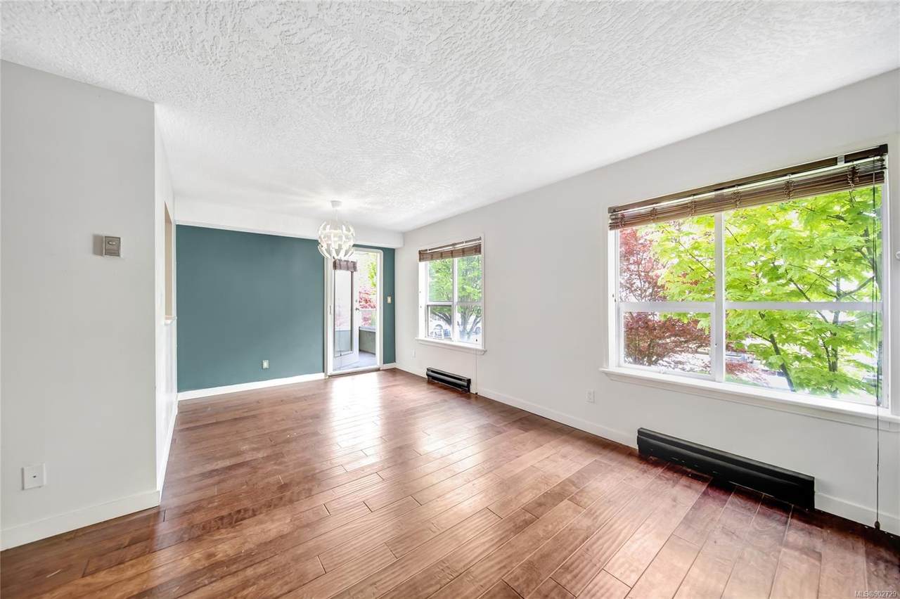 832 Fisgard St - Photo 1