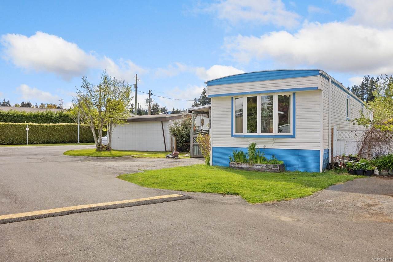 1180 Edgett Rd - Photo 1