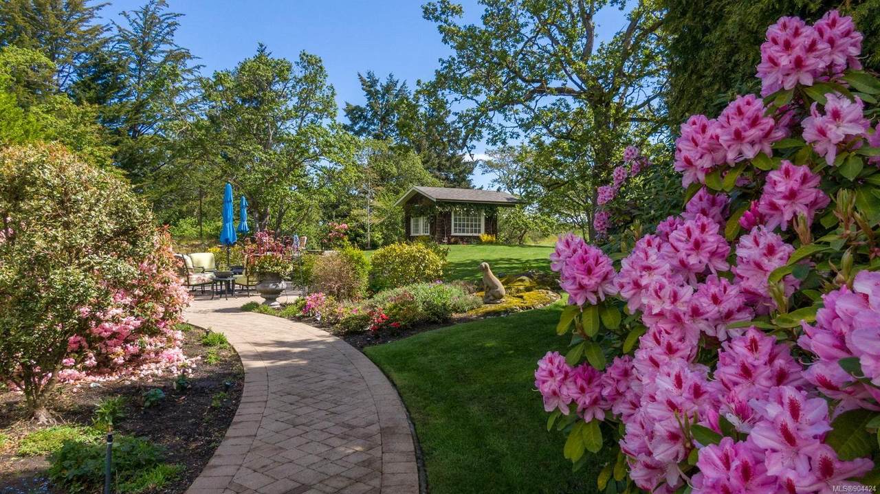 3903 Persimmon Dr - Photo 1