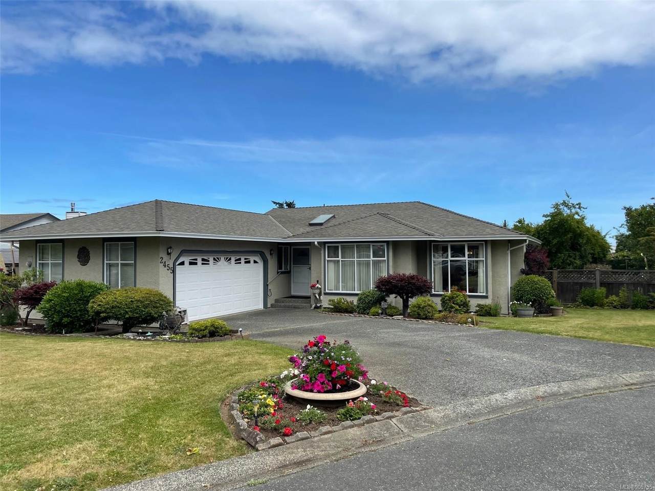 2455 Costa Vista Pl - Photo 1