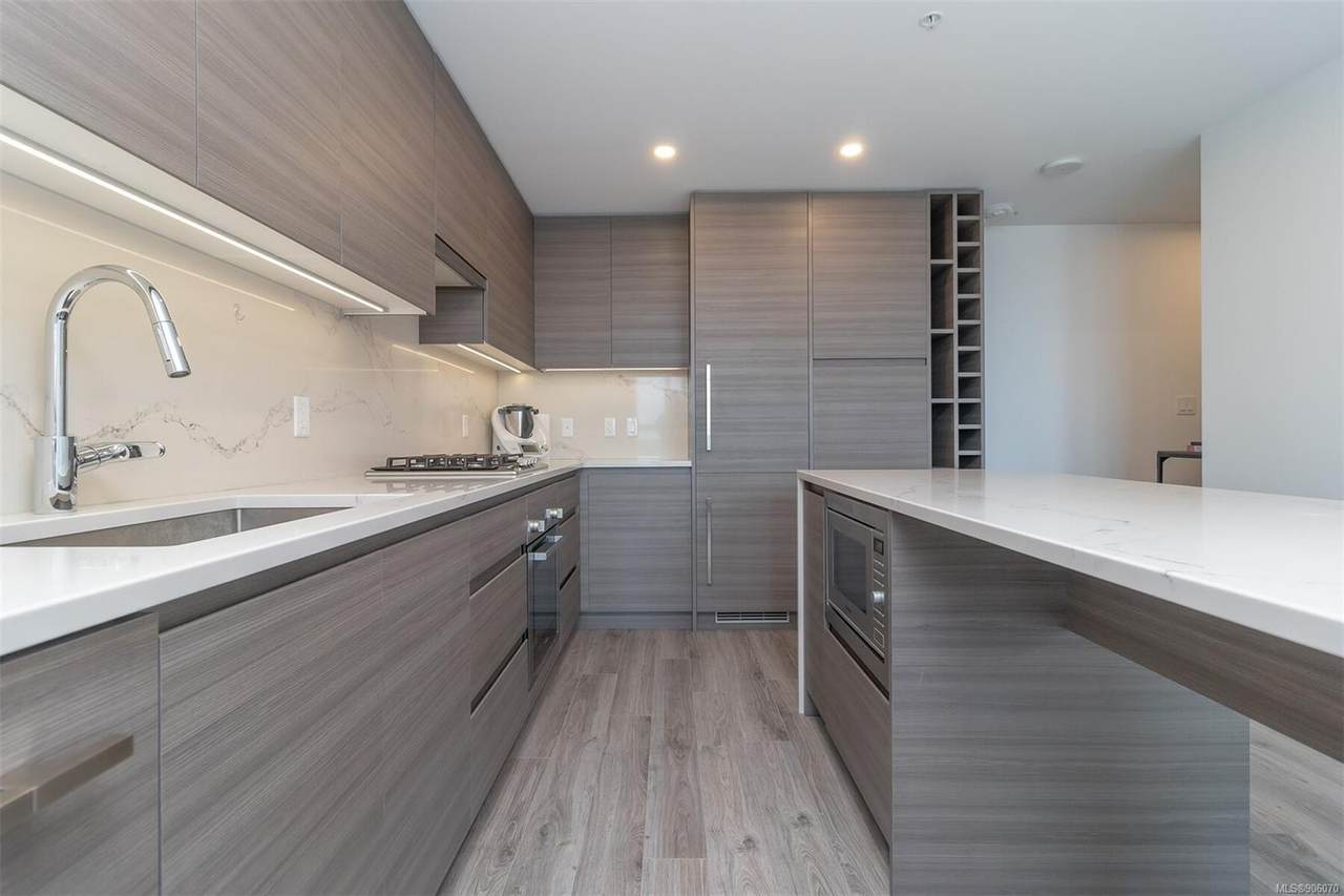 777 Herald St - Photo 1
