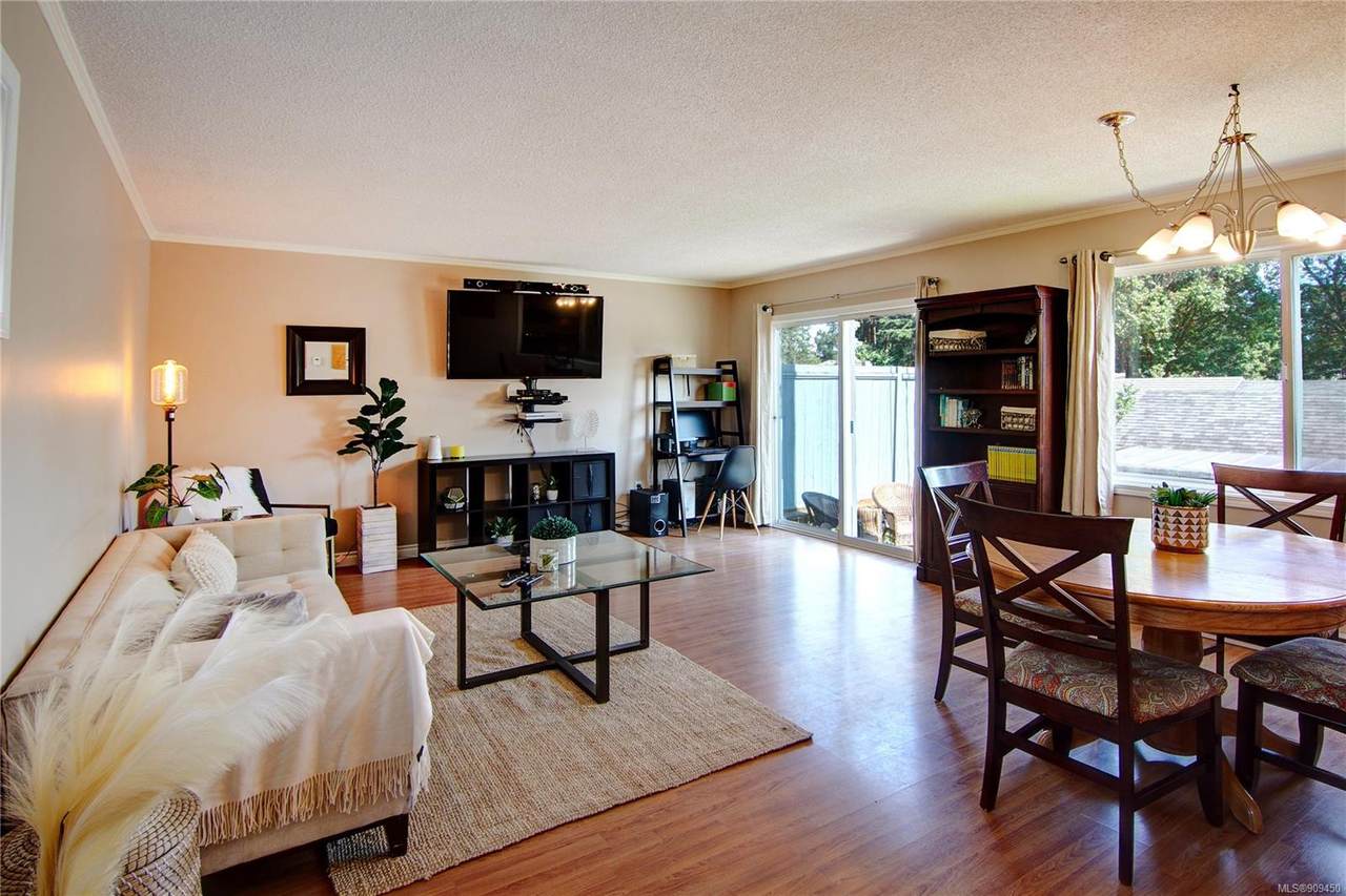 3100 Volmer Rd - Photo 1