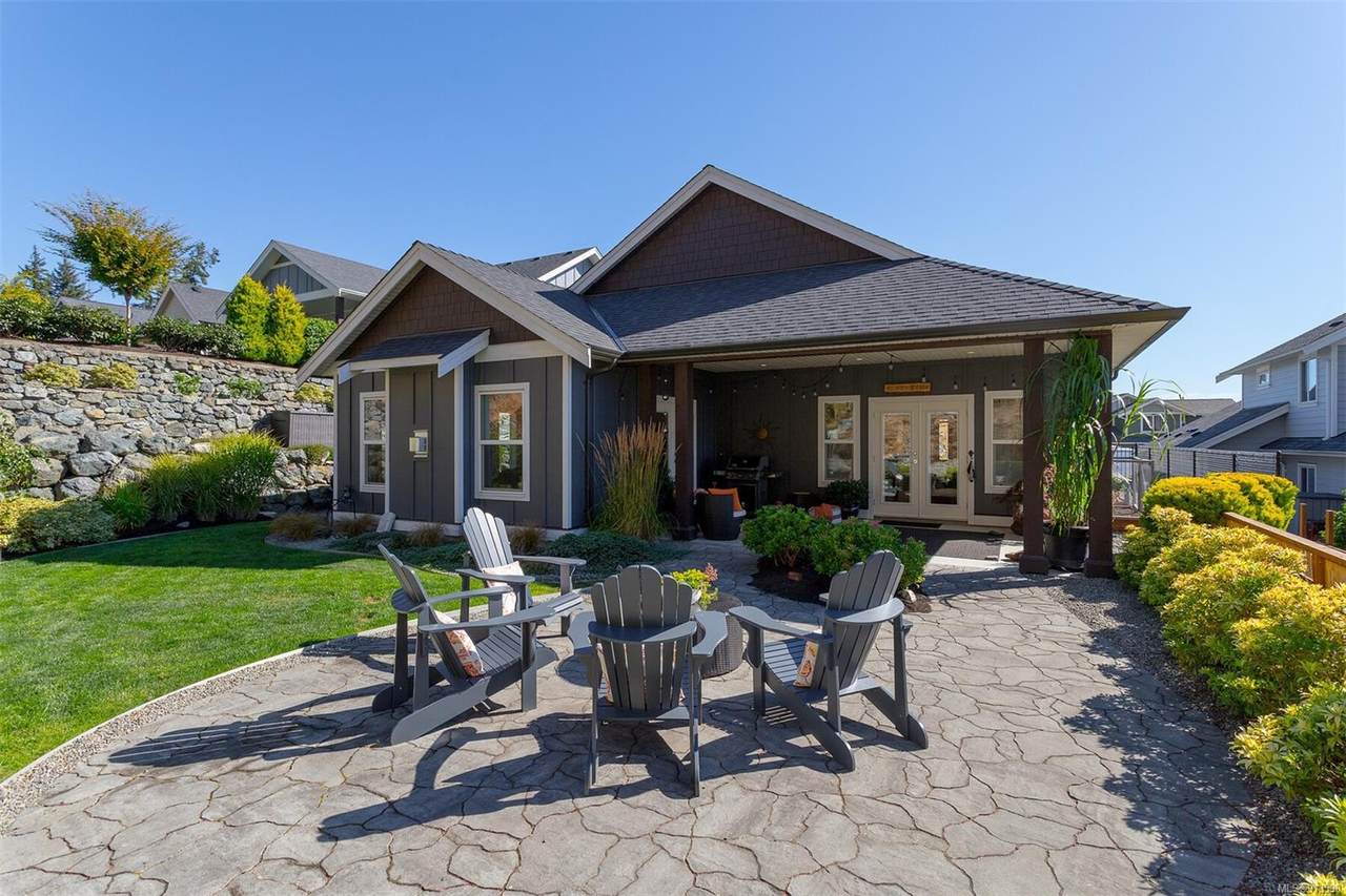 2364 Mountain Heights Dr - Photo 1