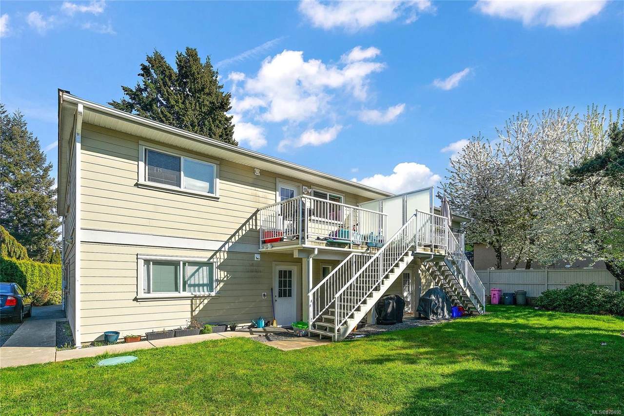 3346 Willowdale Rd - Photo 1