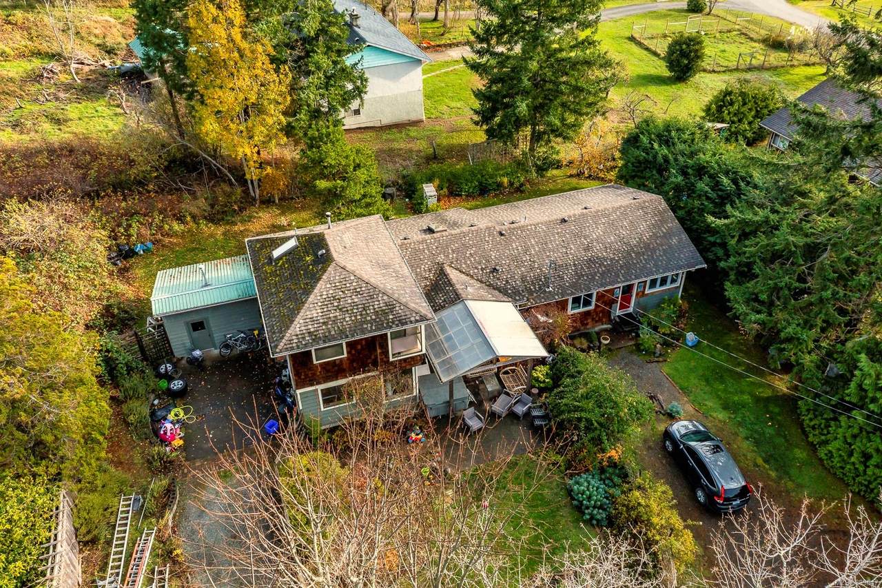 120 Isabel Rd - Photo 1